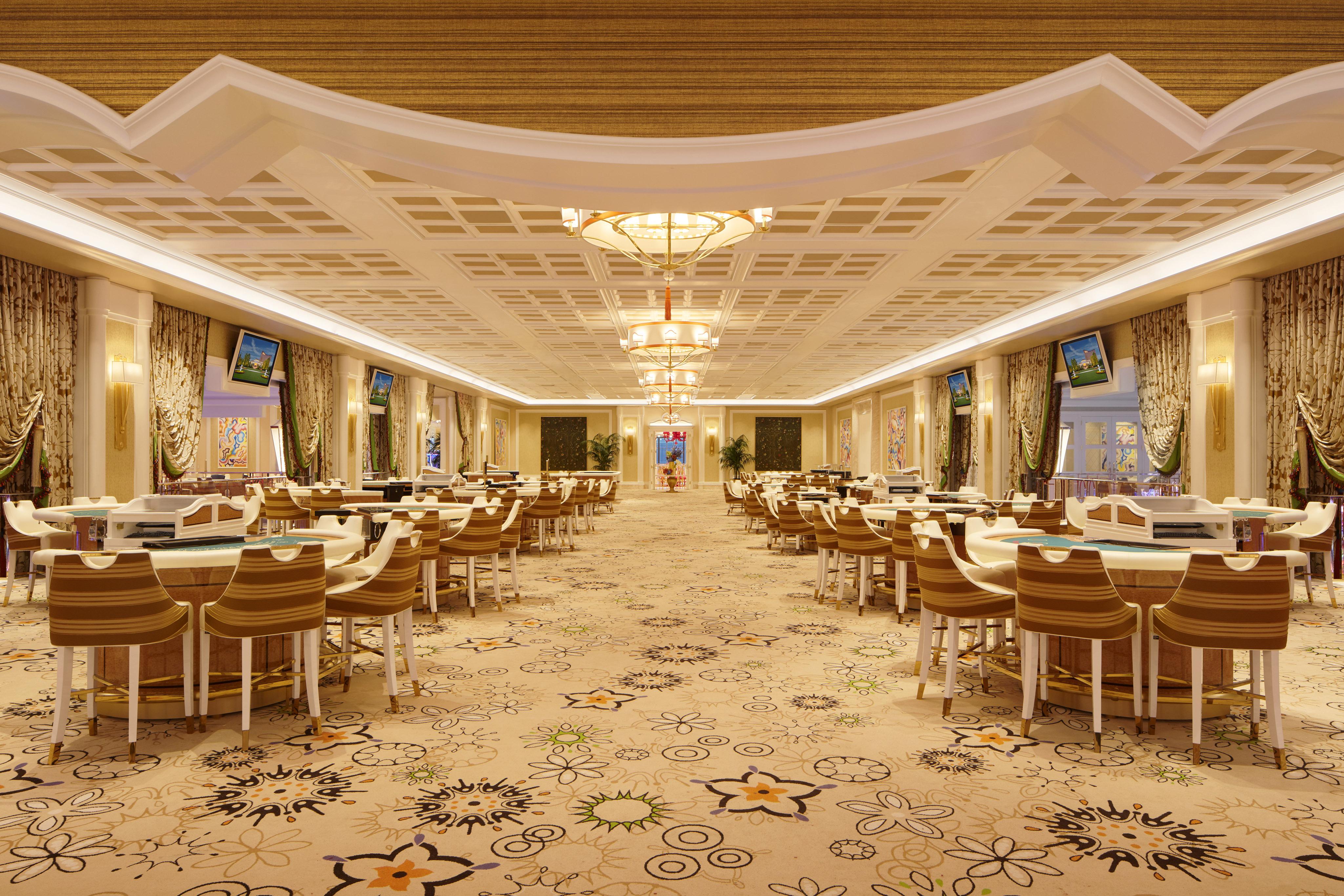 Encore Boston Harbor Everett Exterior foto The interior of the casino